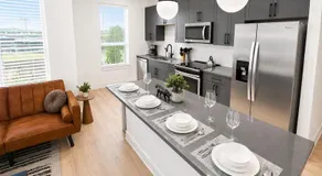 Luxury Palmer Parkside Condo with Regions Field View - Image 4