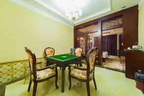 Hexing Hotel - Image 4