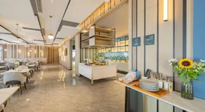 Atour Hotel Shanghai Jiading Juyuan Wisdom Center - Image 4