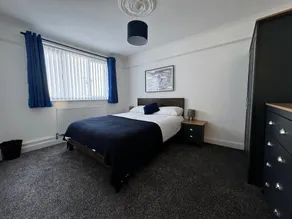 Station house - Image 5
