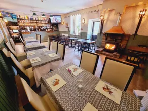 Roy Bridge Hotel - Image 5