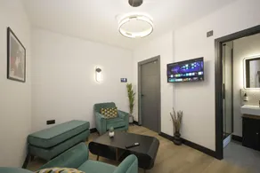 The Sixty | Premier 1 Bedroom Apartment - Image 4