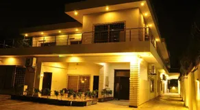 Reina Boutique Hotel - G6 - Image 5