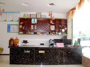 Tujia Xiaoyuan Hotel - Image 5