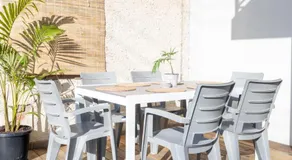 Elwood Star- Beachside Retreat - Image 4