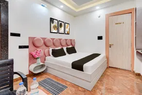 Hotel O HOTEL CHANDA - Image 2