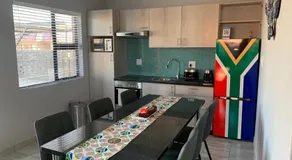 Lion House, 3 bedroom House next to Pilanesberg and Sun City - Image 4