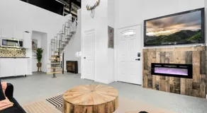 Cozy Home Sleeps9 HighSpeed WiFi500MBPS Plus - Image 3