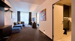 Adella Boutique Hotel - Free Secured Parking - Image 2