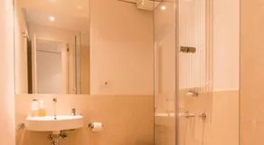 Belle Arti - Image 2