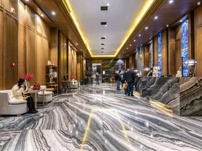 Sunny Hotel - Image 4