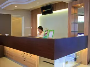 Cozy Stay Hotel Simpang Enam by Avilla Hospitality - Image 3