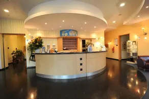 Hotel Ascot Bristol - Image 4