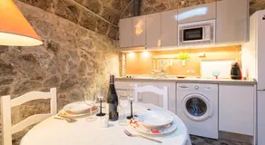 Villa Amalia Suites Malaga - Image 3