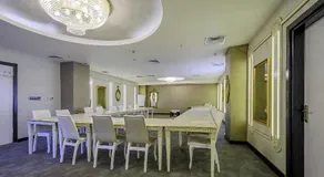 Real House Hotel - Image 4
