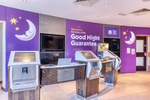 Premier Inn London Gatwick Airport - Image 4