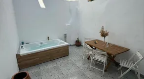 Philoxenia traditional house private jacuzzi - Image 4