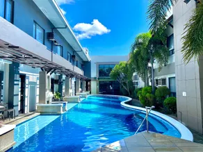 Circle Inn Hotel and Suites Bacolod - Image 2