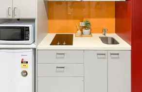 Melbourne Studio Apartments Hotel - 138 Elgin Carlton - Image 5