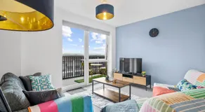 Stylish 1BR Flat in Hayes 4 Guests-5 Min to Heathrow#20 Min to Central London - Image 2
