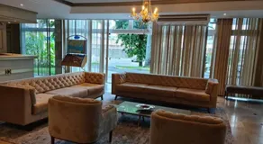 Hotel Imperial Suites - Image 4