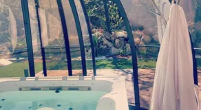 La Bonne Etoile Marseille ! Hébergement romantique ! Jacuzzi et Piscine chauffée - Image 3