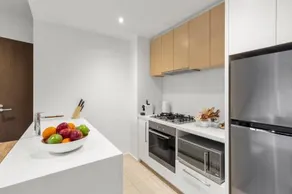Astra Apartments Southbank Prima Pearl - Image 3