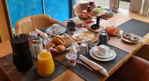 Hotel Aleo - Image 3