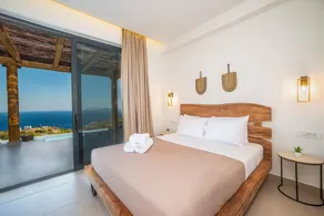 Villa Uranos - Image 2