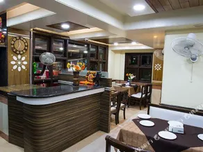 Amrita Executive Hotel - Image 2