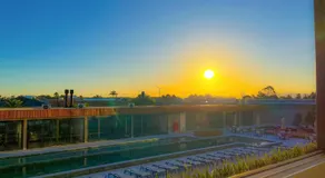 Resort com Piscina Aquecida e Garagem em Xangri-lá - Image 2