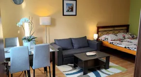 Apartments Orange - Image 2