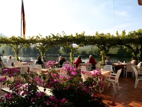 Hotel Haus Burg Metternich - Image 4