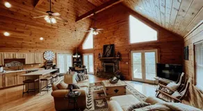 Spacious, dog friendly cabin in Blowing Rock, NC - Image 2