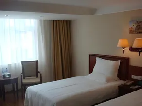 GreenTree Inn Nanning Langdong Hotel - Image 5