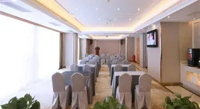Vienna International Hotel Yantai Changjiang Road Xingyi Square Branch - Image 4