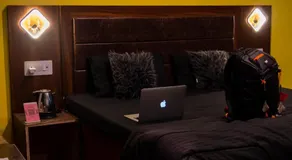 Wabi Sabi Riverside Hostel - Image 2