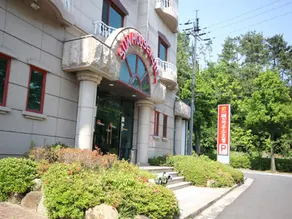 Sun House Hotel - Image 5