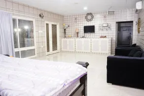 Ghroob Farmhouse Resort - Image 2