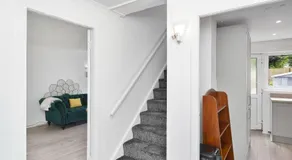 3BR Family House with Free Parking in West Lothian - Image 4