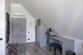 4 Cats Shelter Apartments - Image 4