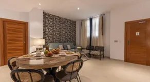 BiBo Suites San Agustín - Image 2