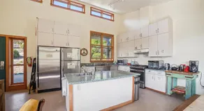 Limantour Lodge - Image 3