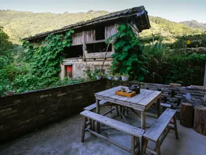 Tulou Herongzhuang Inn - Image 4