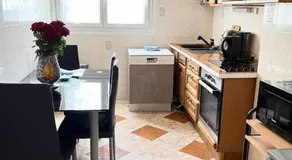 Superbe appartement près du métro 4 proche Paris - Image 4