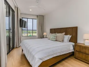 Black Wattle Beach House - Image 2