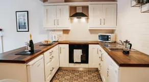 Courtyard Cottages at Ballyscullion Park - Image 5