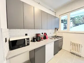 Wonder Homes - Stylish 4BR Flat, Terrace, Sea View - Image 4