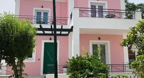 Mariu Canal d' Amour - Image 2