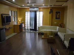 Hotel Intercity International - Image 2